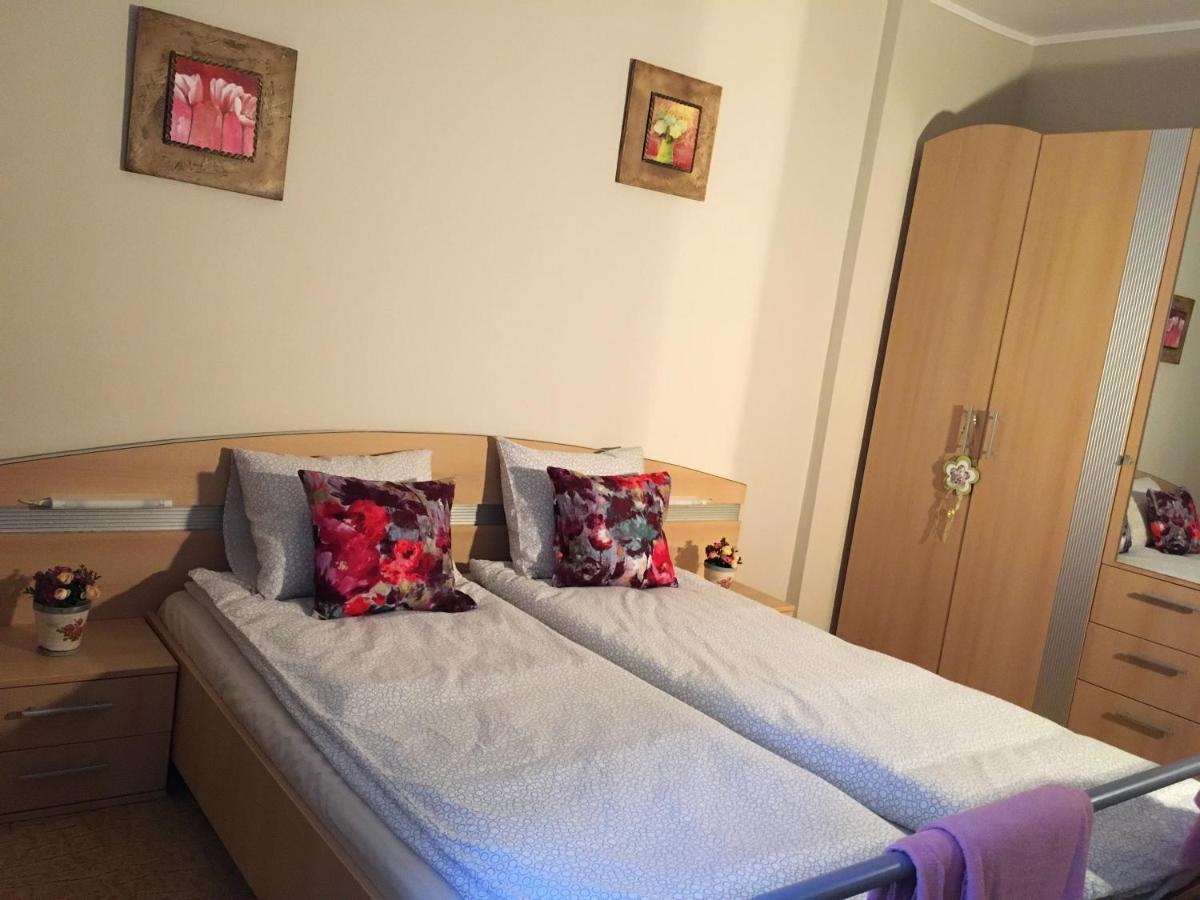 Kara Apartman Одорхею-Секуйеск Экстерьер фото