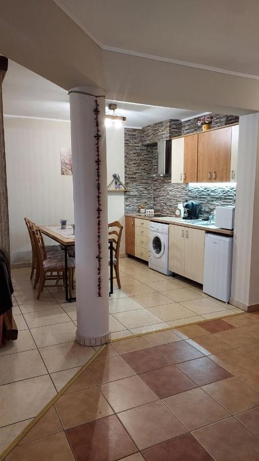 Kara Apartman Одорхею-Секуйеск Экстерьер фото